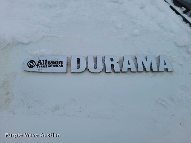 image for item NO9829 2017 Chevrolet Silverado 3500HD Double Cab flatbed pickup truck