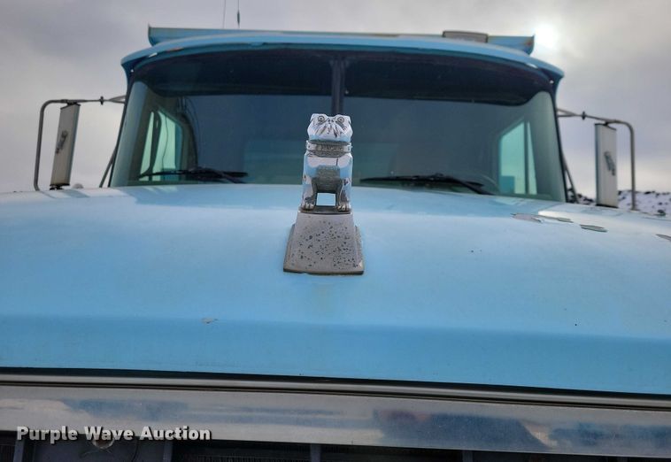 image for item NO9831 1994 Mack CH613 dump truck