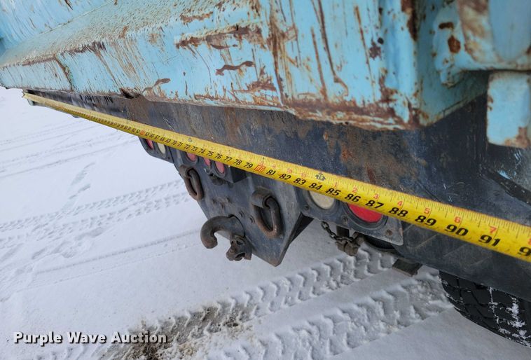 image for item NO9831 1994 Mack CH613 dump truck