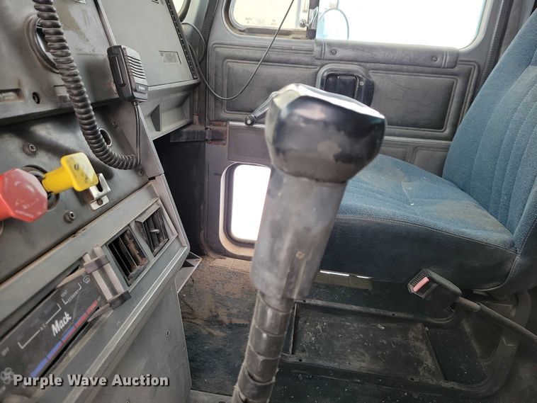 image for item NO9831 1994 Mack CH613 dump truck