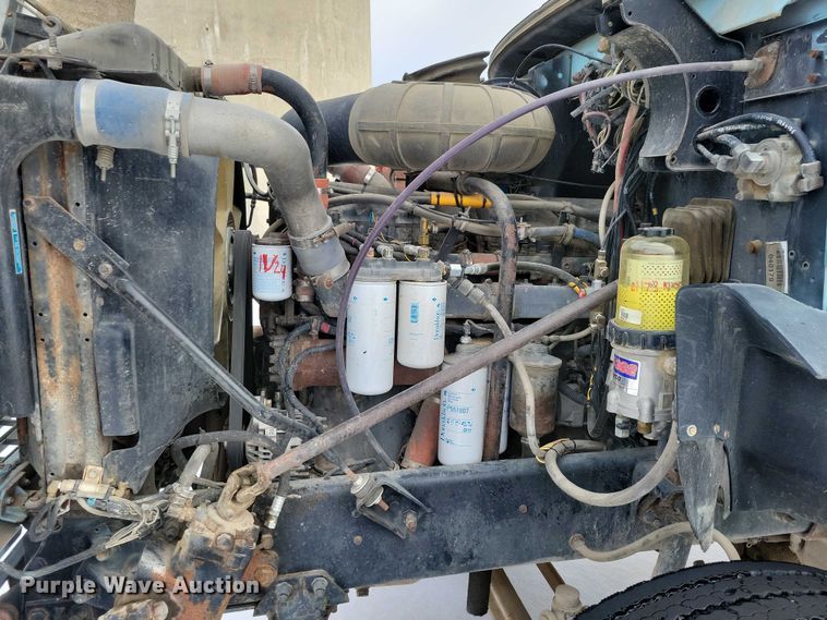 image for item NO9831 1994 Mack CH613 dump truck