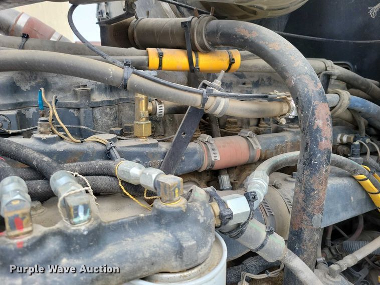 image for item NO9831 1994 Mack CH613 dump truck