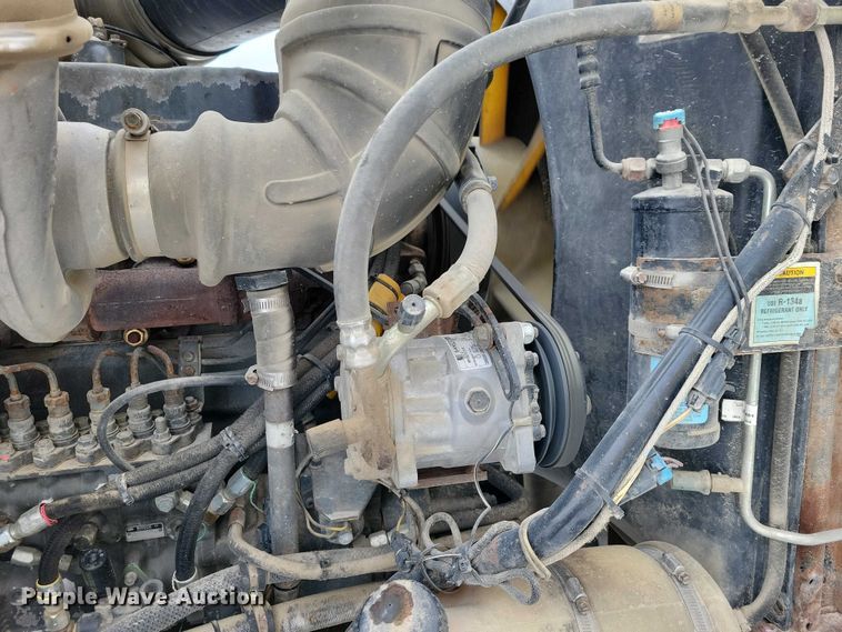 image for item NO9831 1994 Mack CH613 dump truck