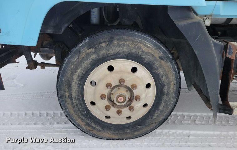 image for item NO9831 1994 Mack CH613 dump truck