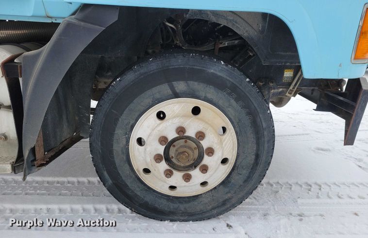 image for item NO9831 1994 Mack CH613 dump truck