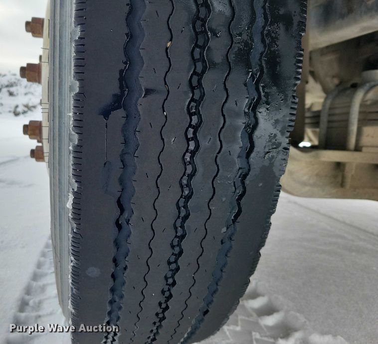 image for item NO9831 1994 Mack CH613 dump truck