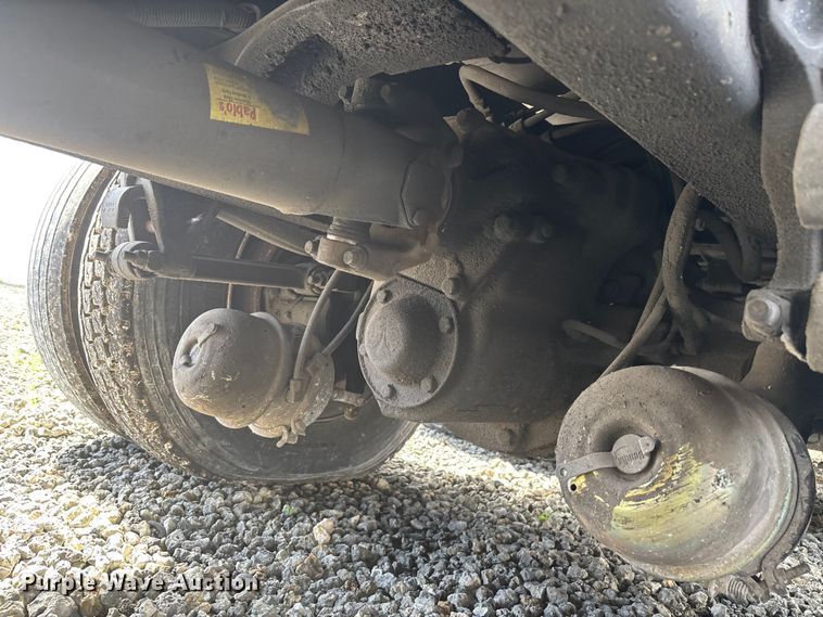 image for item YA0863 2003 Freightliner  FL112 grapple truck