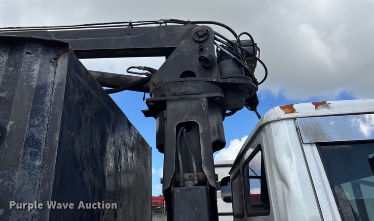 image for item YA0863 2003 Freightliner  FL112 grapple truck