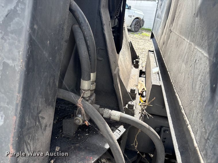 image for item YA0863 2003 Freightliner  FL112 grapple truck