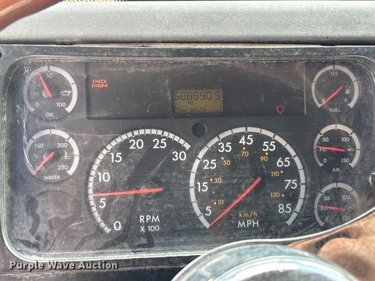 image for item YA0863 2003 Freightliner  FL112 grapple truck