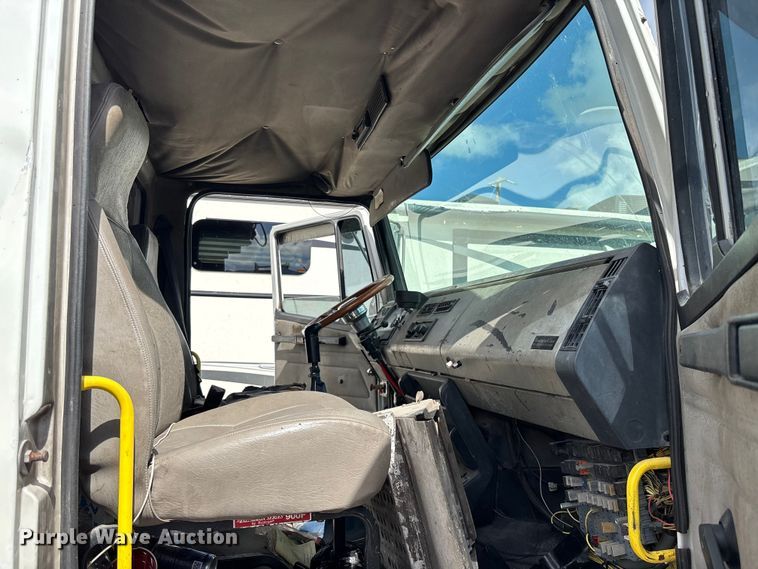 image for item YA0863 2003 Freightliner  FL112 grapple truck