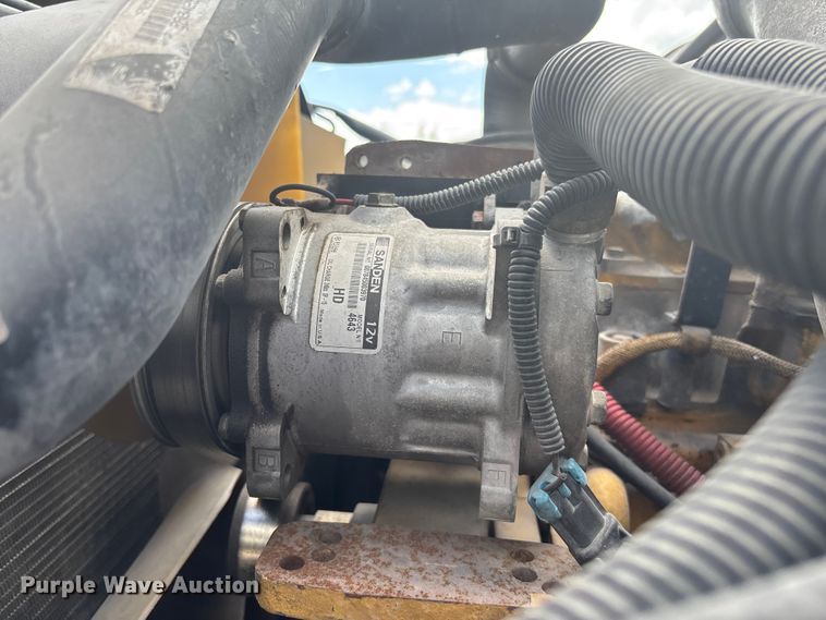 image for item YA0863 2003 Freightliner  FL112 grapple truck