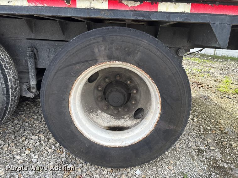 image for item YA0863 2003 Freightliner  FL112 grapple truck