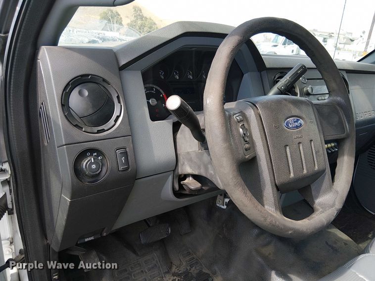 image for item YA1157 2016 Ford F550 Super Duty bucket truck