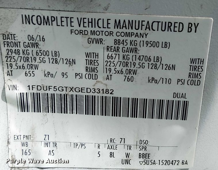 image for item YA1157 2016 Ford F550 Super Duty bucket truck