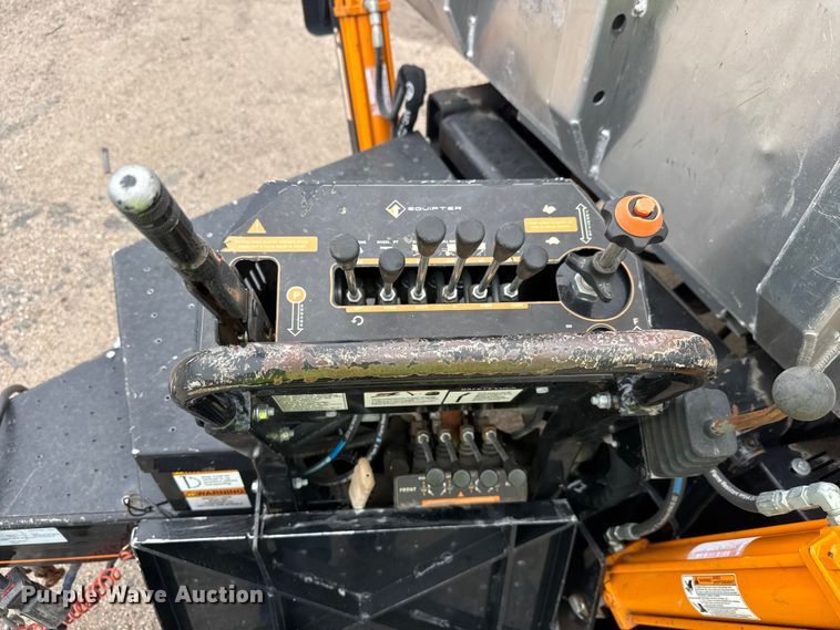 image for item YA1267 2019 Equipter RB4000 Dumper roofing debris trailer