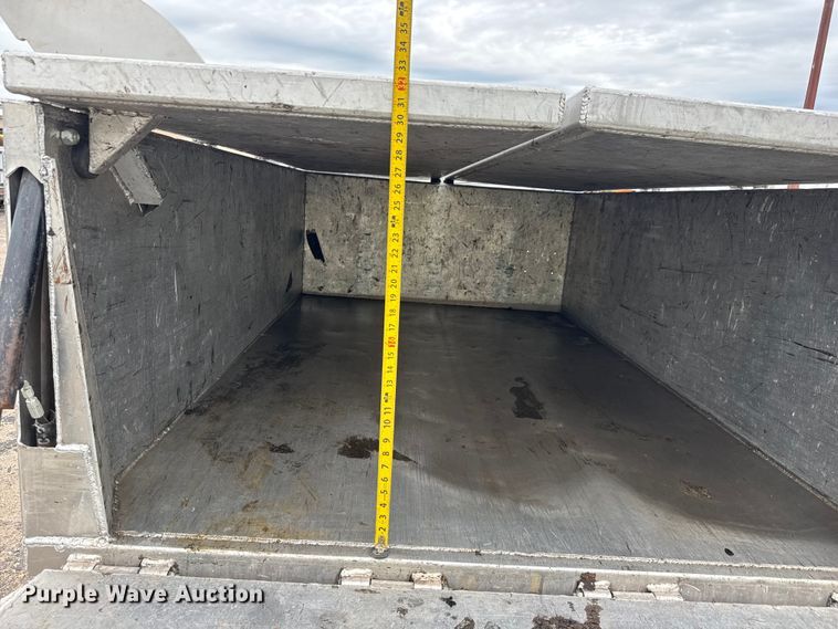 image for item YA1267 2019 Equipter RB4000 Dumper roofing debris trailer