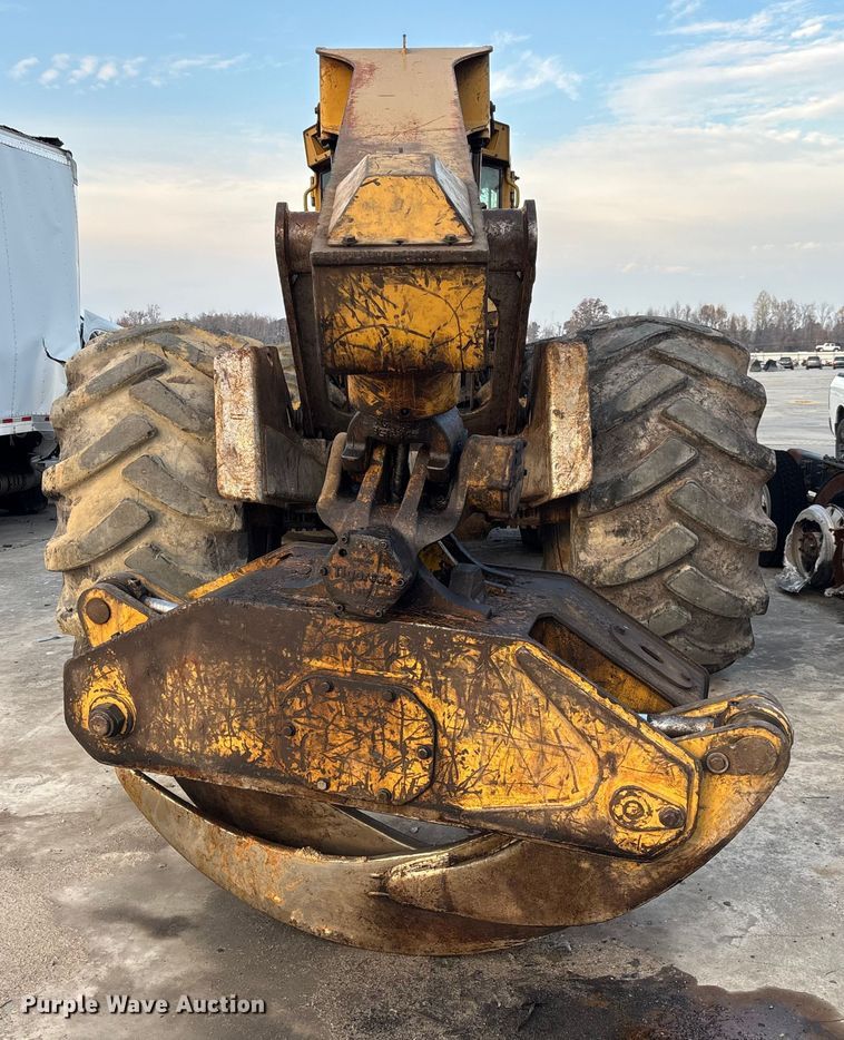 image for item YA1272 2014 Tigercat 620E skidder