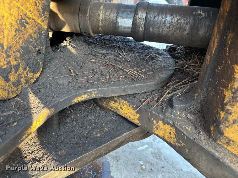 image for item YA1272 2014 Tigercat 620E skidder