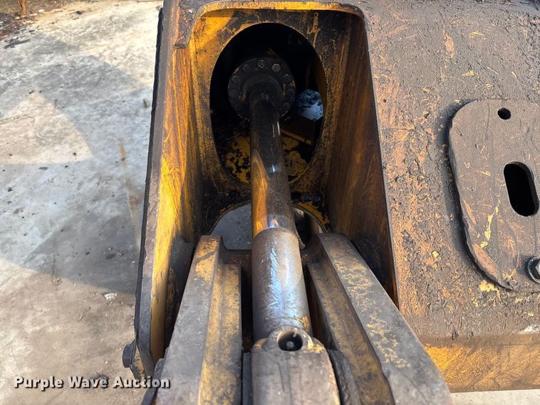 image for item YA1272 2014 Tigercat 620E skidder