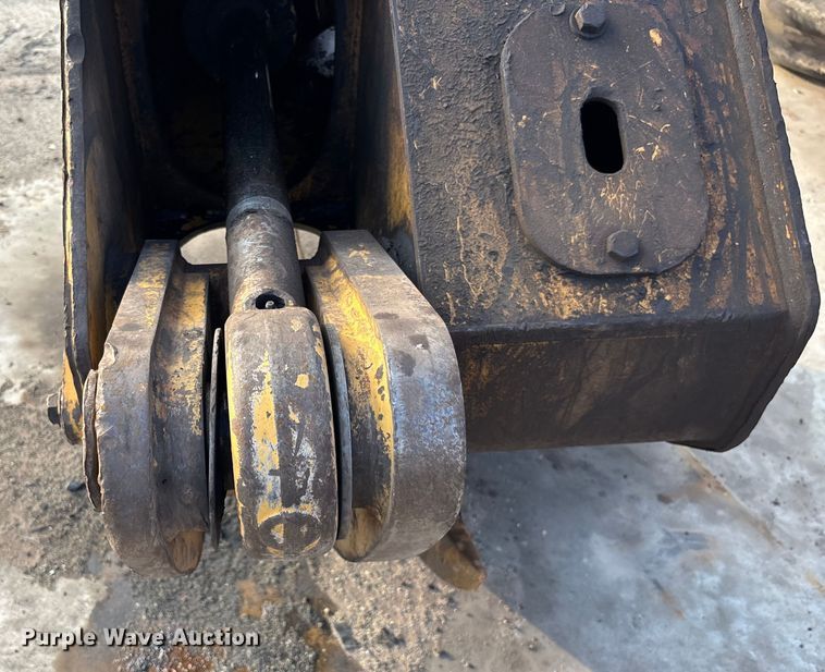 image for item YA1272 2014 Tigercat 620E skidder