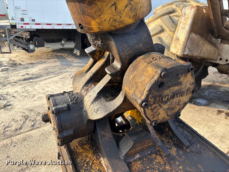 image for item YA1272 2014 Tigercat 620E skidder