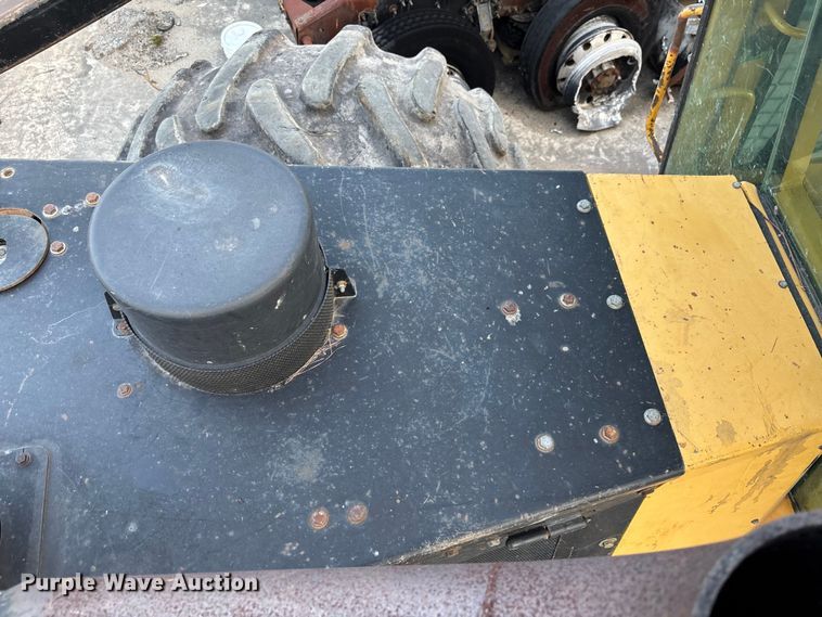 image for item YA1272 2014 Tigercat 620E skidder