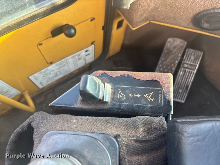 image for item YA1272 2014 Tigercat 620E skidder