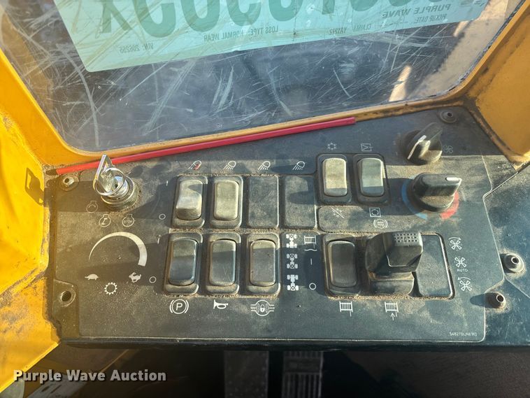 image for item YA1272 2014 Tigercat 620E skidder