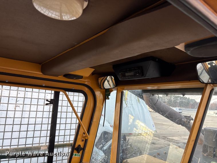 image for item YA1272 2014 Tigercat 620E skidder