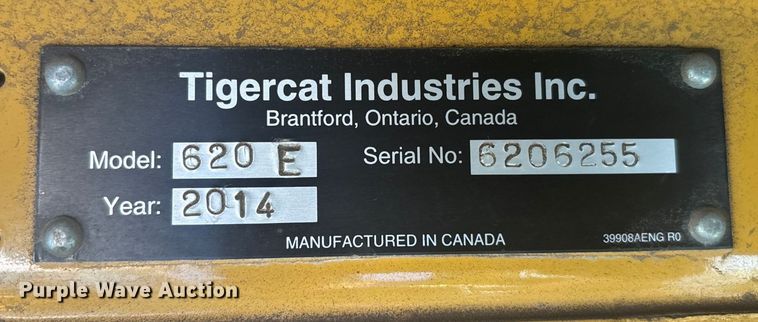 image for item YA1272 2014 Tigercat 620E skidder