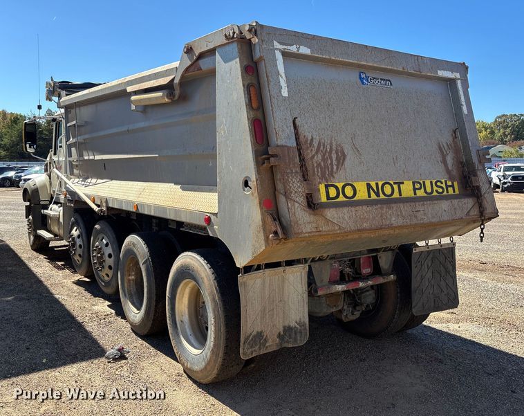 image for item YA1372 2021 Mack Granite dump truck