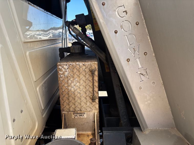 image for item YA1372 2021 Mack Granite dump truck