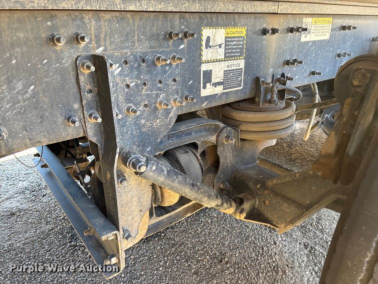 image for item YA1372 2021 Mack Granite dump truck