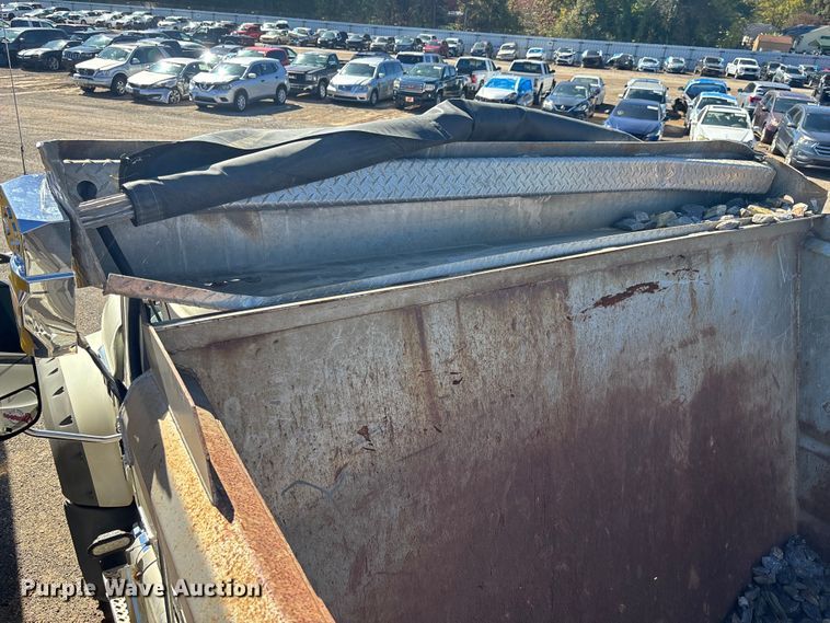 image for item YA1372 2021 Mack Granite dump truck