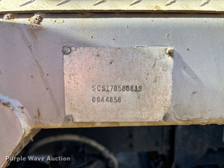 image for item YA1372 2021 Mack Granite dump truck