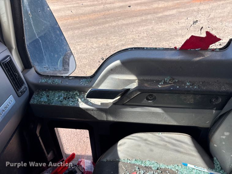 image for item YA1372 2021 Mack Granite dump truck