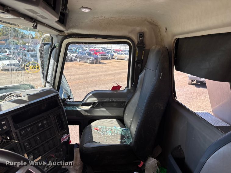 image for item YA1372 2021 Mack Granite dump truck