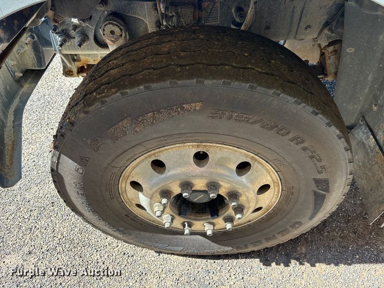 image for item YA1372 2021 Mack Granite dump truck