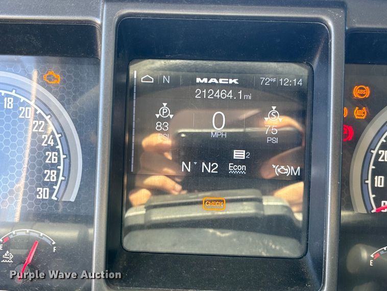 image for item YA1372 2021 Mack Granite dump truck