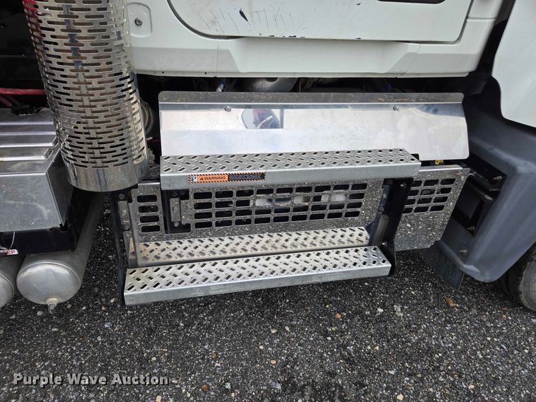 image for item YA1425 2023 Mack Granite dump truck