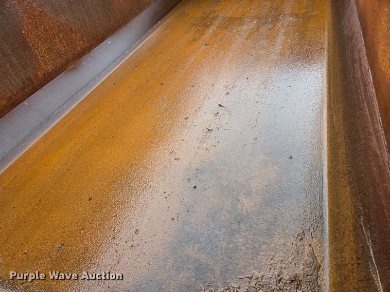 image for item YA1425 2023 Mack Granite dump truck