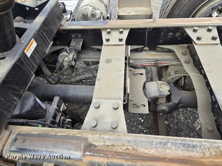 image for item YA1425 2023 Mack Granite dump truck