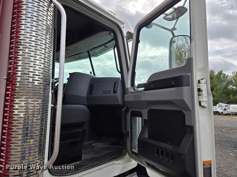 image for item YA1425 2023 Mack Granite dump truck