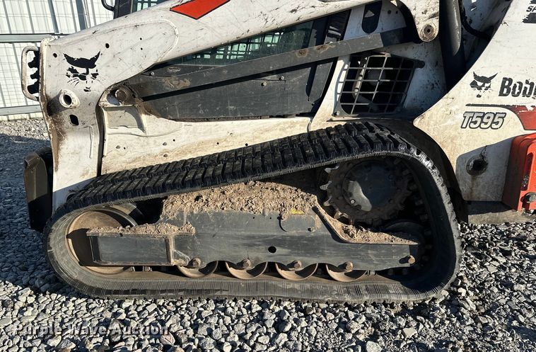 image for item YA1446 2017 Bobcat T595 tracked skid steer loader