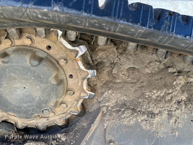 image for item YA1446 2017 Bobcat T595 tracked skid steer loader