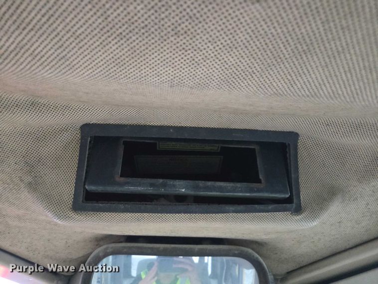 image for item YA1527 Caterpillar D7R dozer