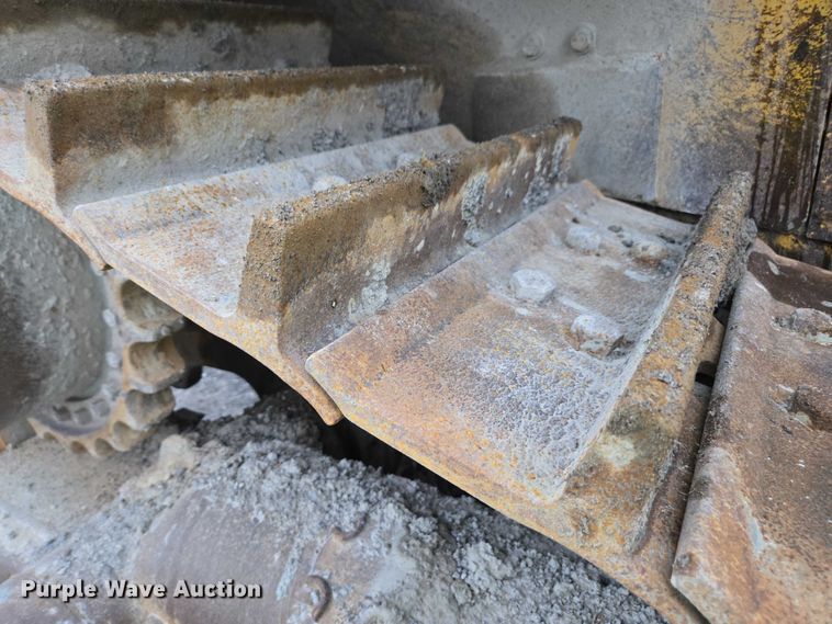 image for item YA1527 Caterpillar D7R dozer