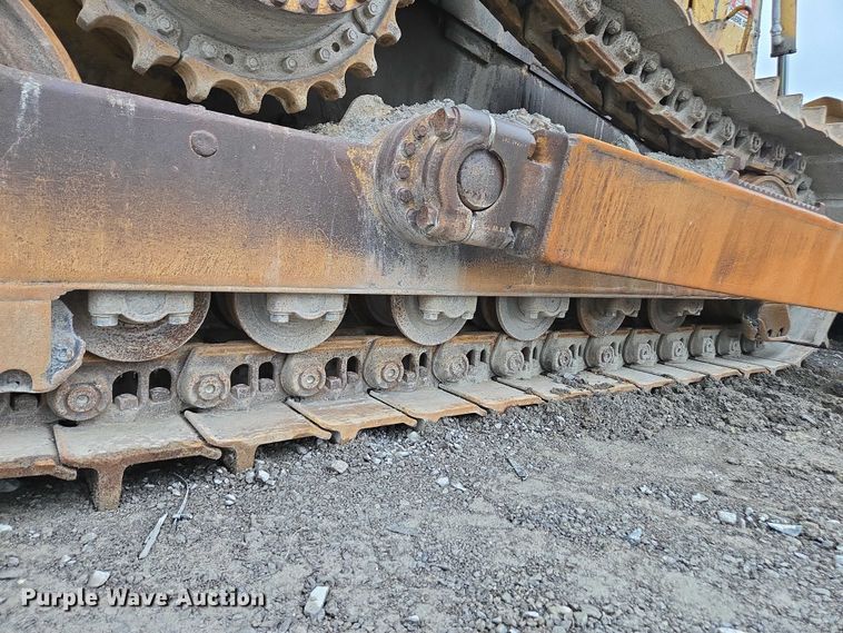 image for item YA1527 Caterpillar D7R dozer