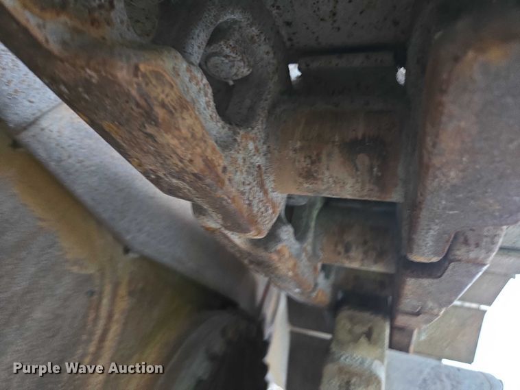 image for item YA1527 Caterpillar D7R dozer